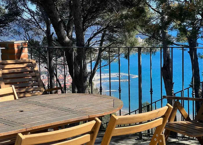 Vakantiehuis Torre Alpicella - Essenza Di Riviera Holiday Home Diano Marina