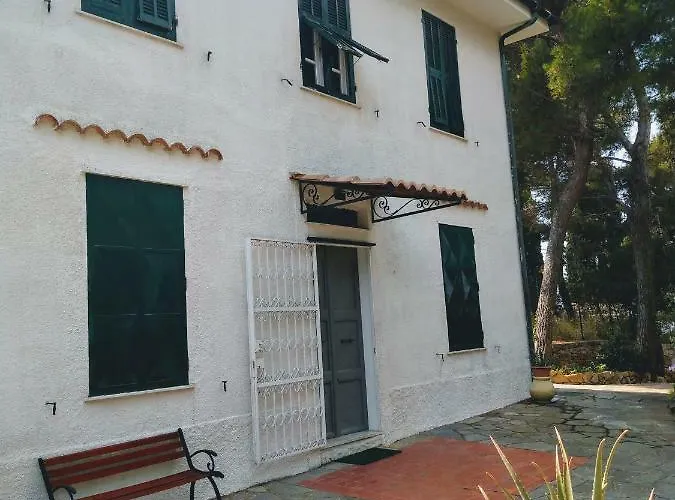 Hébergement de vacances Torre Alpicella - Essenza Di Riviera Holiday Home *